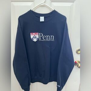 University of Pennsylvania crew neck Size L sweatshirt